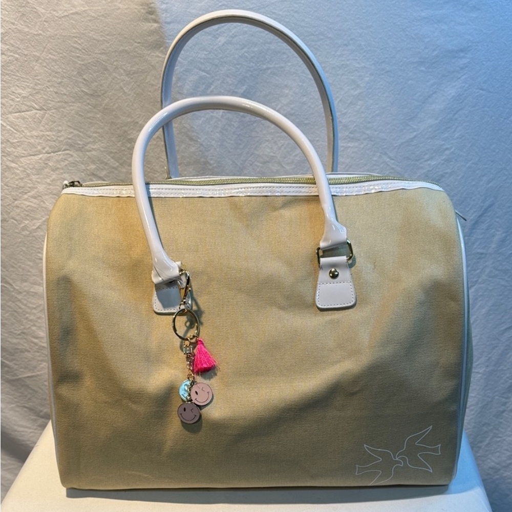 Elegant Tan Tote Bag with White Accents